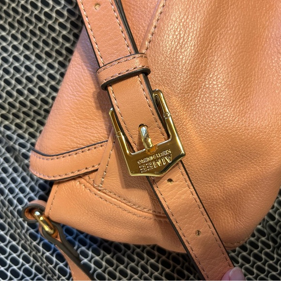 Aimee Kestenberg - Picture 5 of 6